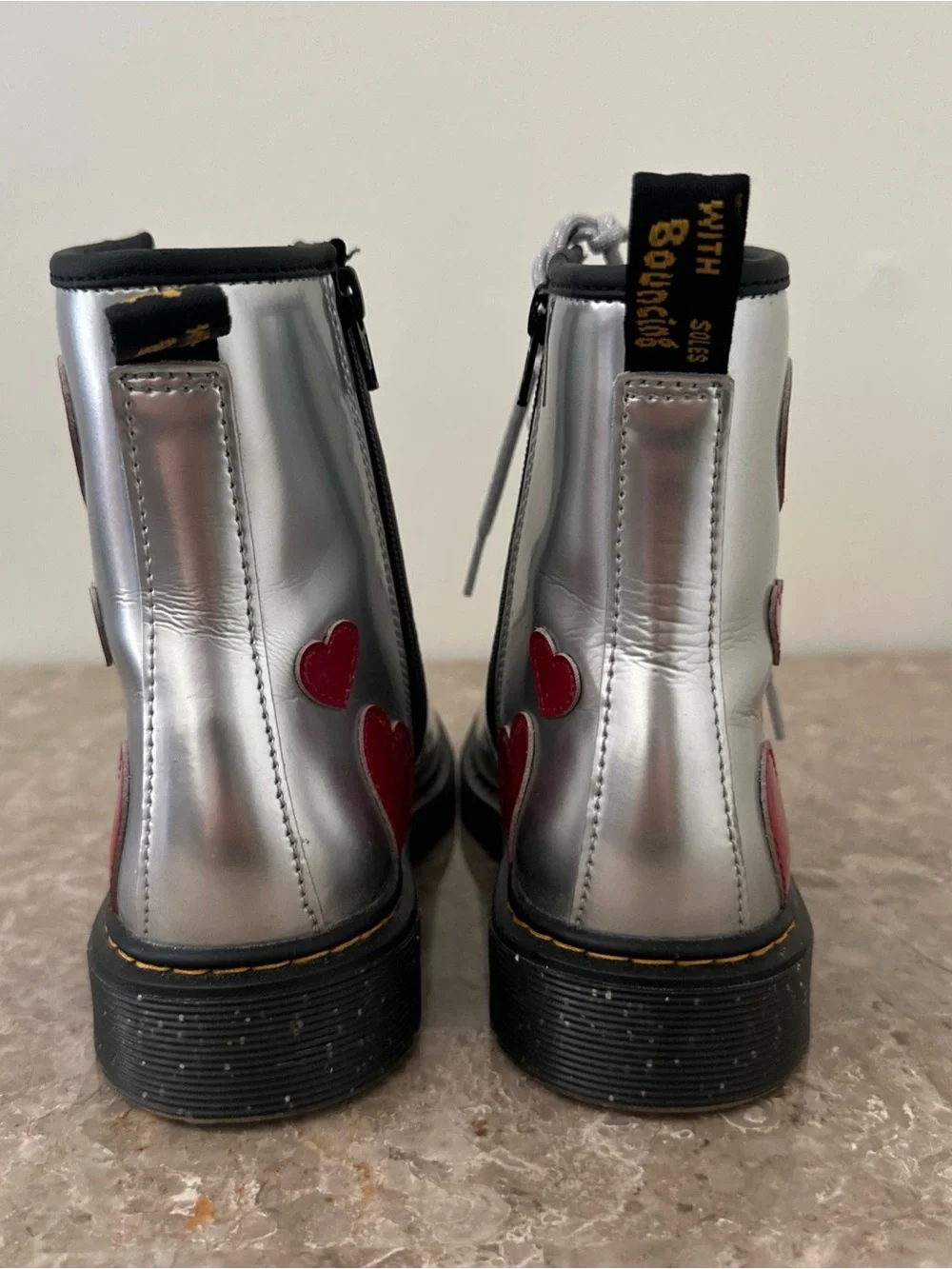 Womens Dr. Martens Boots Metallic Silver w/ Hearts Zipper Side Sz 6 Valentines - Picture 5 of 10